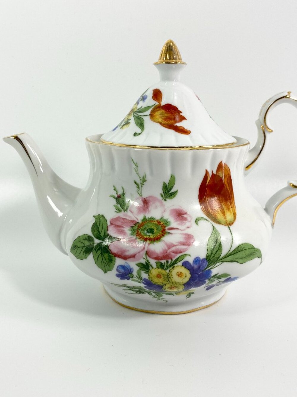 Royal Danube Porcelain Teapot Garden Flowers Gold Trim Tulip Daisy Wildflowers